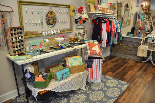 Boutique «Oak & Lace», reviews and photos, 802 S Main St, Columbia, TN 38401, USA