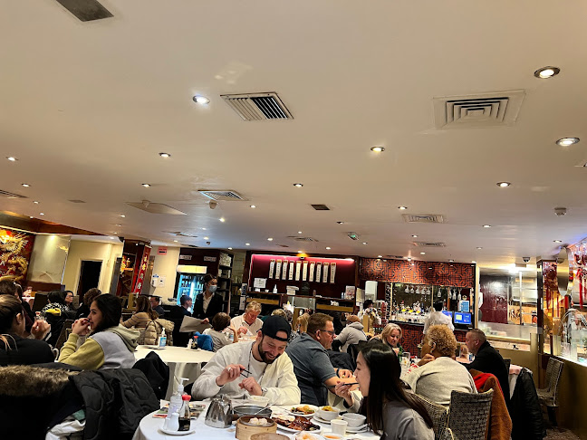 Reviews of Golden Dragon Chinatown in London - Restaurant