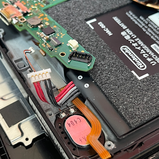 Phone Repair Service «Gadget MD- Cell Phone Repair», reviews and photos, 11660 Westheimer Rd #111, Houston, TX 77077, USA