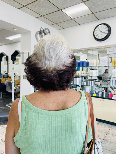 Beauty Salon «Studio 1 Hair Salon & Spa», reviews and photos, 16821 Crabbs Branch Way, Rockville, MD 20855, USA