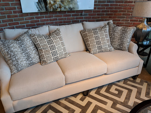 Furniture Store «Rooms To Go Furniture Store - Altamonte Springs», reviews and photos, 464 FL-436, Altamonte Springs, FL 32714, USA