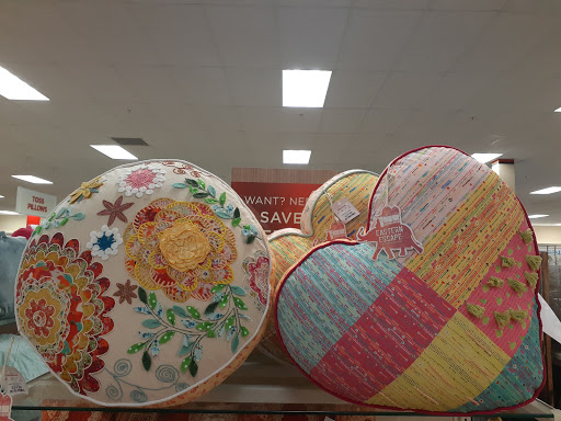 HomeGoods image
