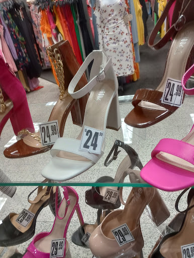 Shopping Mall «Roosevelt Mall», reviews and photos, 2339 Cottman Ave #1, Philadelphia, PA 19149, USA