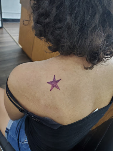 Tattoo Shop «Ink Addiction», reviews and photos, 2028 E Oakland Park Blvd, Fort Lauderdale, FL 33306, USA