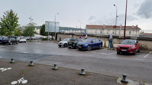 Borne de recharge de véhicules électriques Freshmile Charging Station Pont-à-Mousson