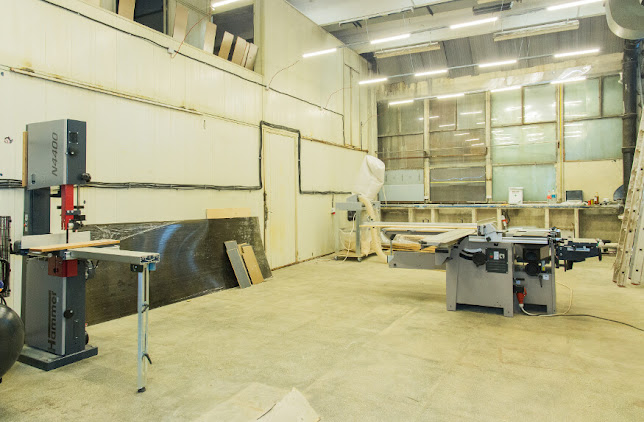 Lemn.Expert Demo Center - Felder Group România - Magazin de geamuri