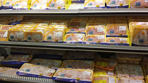 Grocery Store «Horrocks Market», reviews and photos, 4455 Breton Rd SE, Kentwood, MI 49508, USA