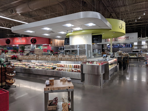 Grocery Store «Hy-Vee», reviews and photos, 1500 Central Park Commons Dr, Eagan, MN 55121, USA