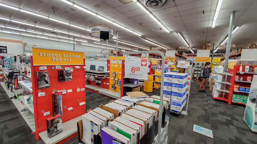 Office Supply Store «Staples», reviews and photos, 465 Tuckahoe Rd, Yonkers, NY 10710, USA