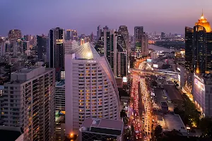 Hilton Bangkok Grande Asoke image