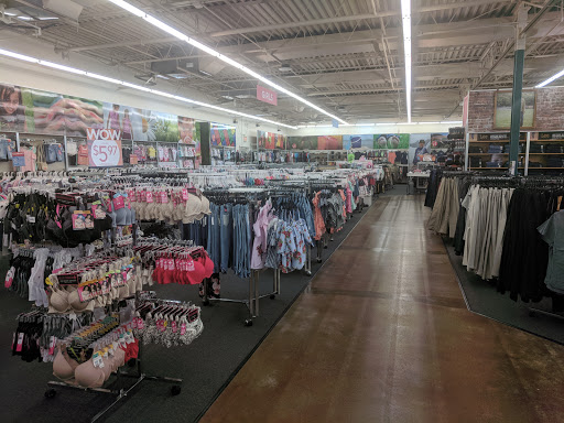 Outlet Store «Sikeston Factory Outlet Stores», reviews and photos, 100 Outlet Dr, Sikeston, MO 63801, USA