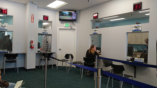 Department of Motor Vehicles «Federal Way Auto License Agency», reviews and photos