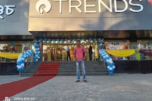 Reliance Trends Dhing image