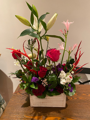 Florist «Flowers Etcetera By Denise», reviews and photos, 637 N 2nd St, Philadelphia, PA 19123, USA