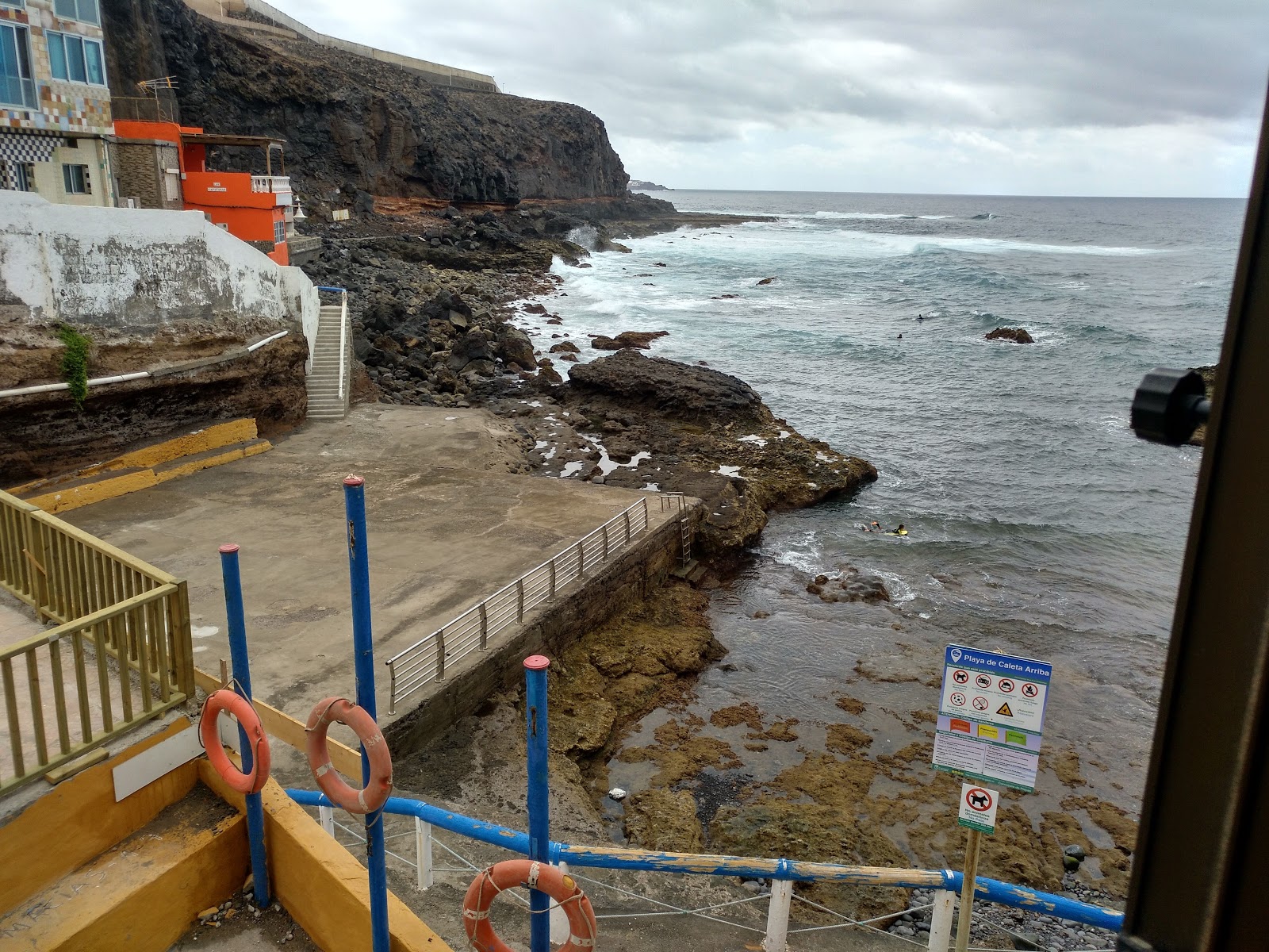 Photo de Playa de Caleta de Arriba avec un niveau de propreté de très propre
