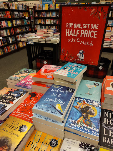 Book Store «Barnes & Noble», reviews and photos, 14790 Greyhound Plaza, Carmel, IN 46032, USA