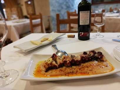 Restaurante Eusebio - Av. de las Tres Cruces, 29, 49008 Zamora, Spain