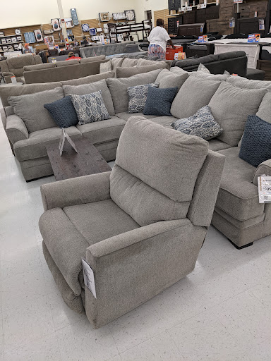 Shopping Mall «Westgate Shopping Center», reviews and photos, 1900 Veterans Blvd, Dublin, GA 31021, USA