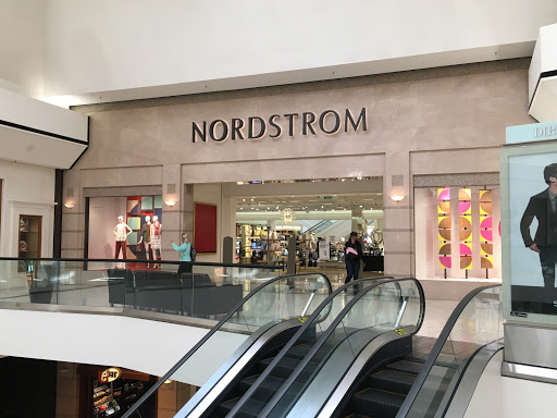 Nordstrom, 1600 Stoneridge Mall Rd, Pleasanton, CA 94588, USA, 
