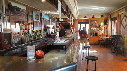 Bar Frias - C. el Coso, 2, 42291 Quintana Redonda, Soria, Spain