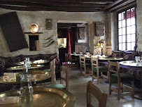 Atmosphère du Restaurant marocain Restaurant Le Sirocco à Paris - n°19