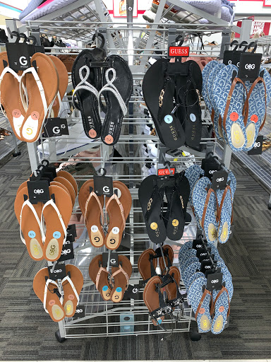 Clothing Store «Burlington Coat Factory», reviews and photos, 480 Boston Rd, Billerica, MA 01821, USA