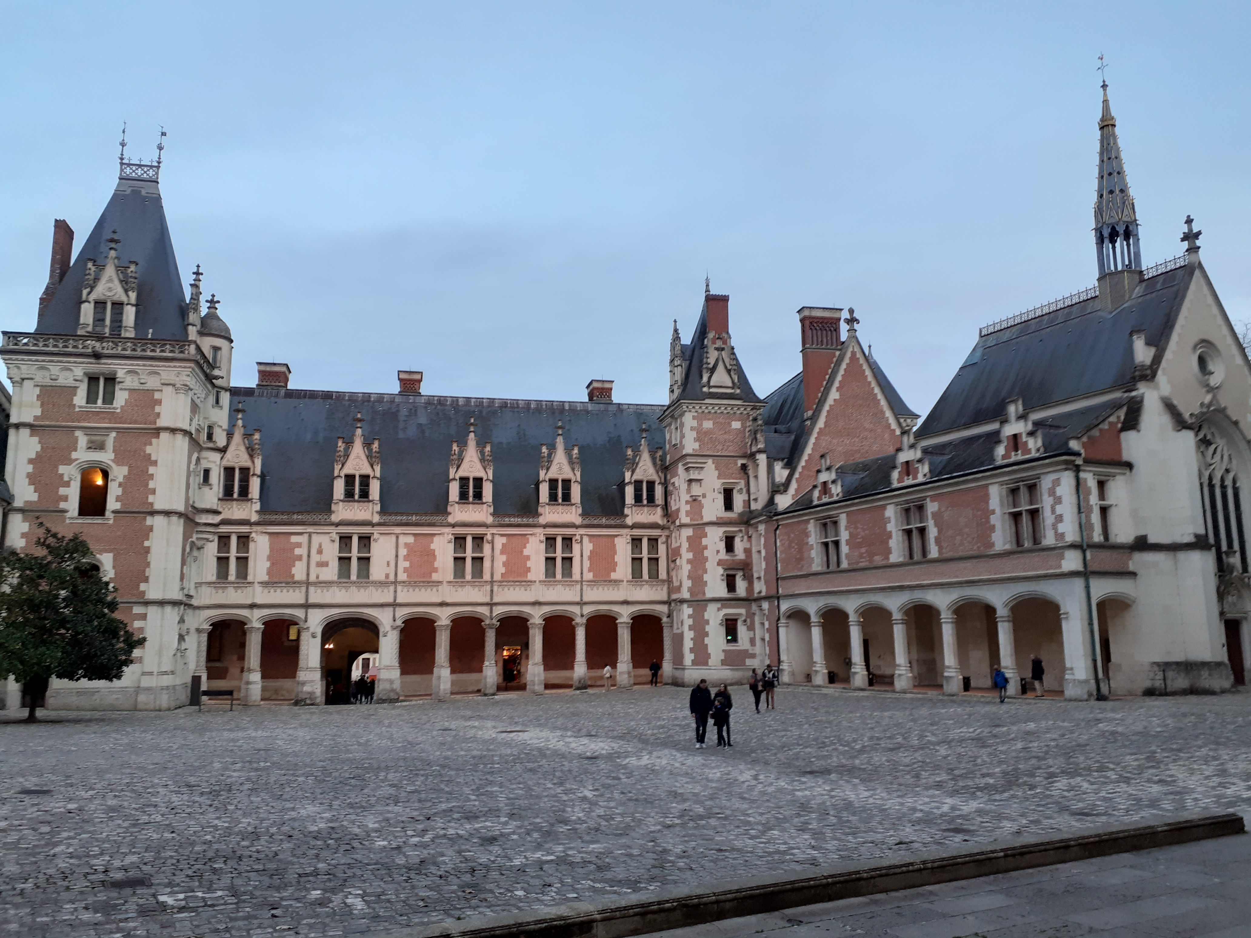 Photo n° 2 de l'avis de JCAL.a fait le 27/12/2023 à 16:58