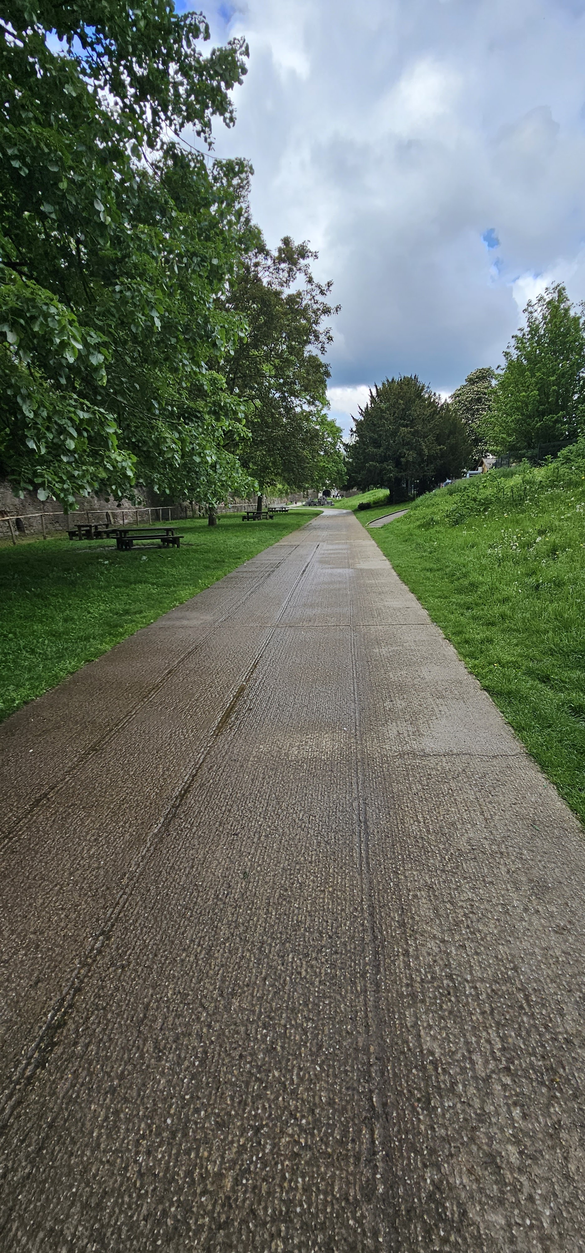 Photo n° 7 de l'avis de yaya.a fait le 15/05/2023 à 16:30