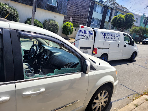 Auto Glass Shop «In & Out Auto Glass», reviews and photos, 221 Bayshore Blvd, San Francisco, CA 94124, USA
