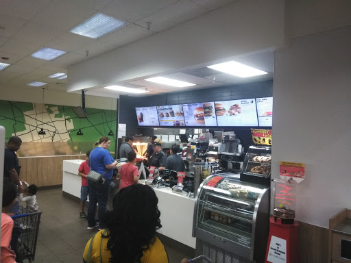 Department Store «Walmart Supercenter», reviews and photos, 9205 Gibsonton Dr, Gibsonton, FL 33534, USA