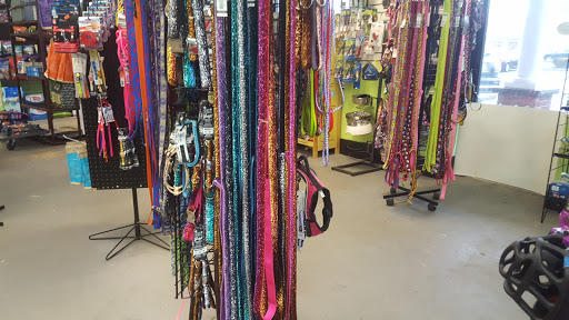 Pet Supply Store «R&S Pet Supplies», reviews and photos, 275 NY-25A #8, Miller Place, NY 11764, USA