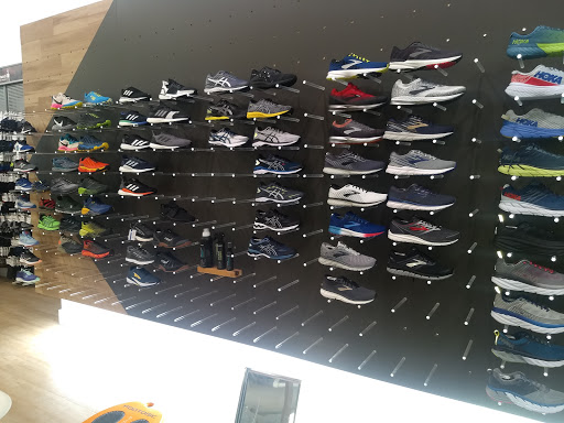 Sporting Goods Store «Gazelle Sports Kalamazoo», reviews and photos, 214 S Kalamazoo Mall, Kalamazoo, MI 49007, USA