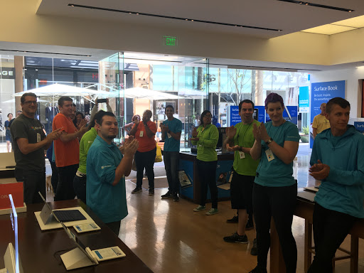 Computer Store «Microsoft Store», reviews and photos, 7007 Friars Rd #860, San Diego, CA 92108, USA