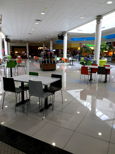 Shopping Mall «VIA|Port Florida Mall», reviews and photos, 10401 US-441, Leesburg, FL 34788, USA