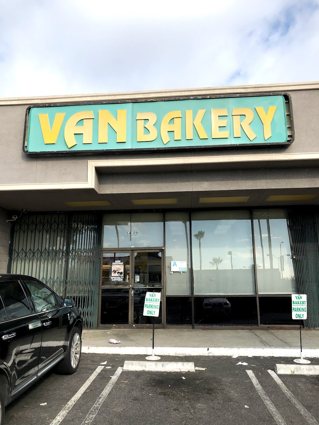 Van Bakery