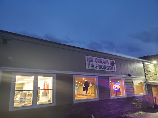 Bowling Alley «Green Lake Lanes Inc», reviews and photos, 7930 E Genesee St, Fayetteville, NY 13066, USA