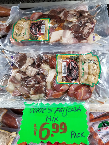 Liquor Store «Sousas Wine & Liquor», reviews and photos, 400 Moffett Blvd A, Mountain View, CA 94043, USA