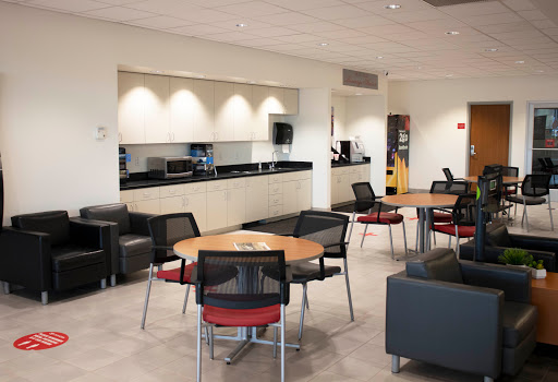 Used Car Dealer «Germain Toyota of Columbus», reviews and photos, 5711 Scarborough Blvd, Columbus, OH 43232, USA