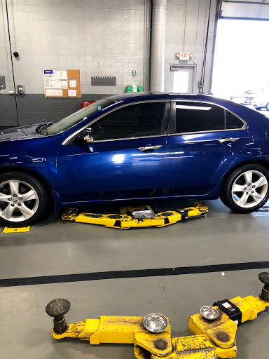 Nissan Dealer «St. Charles Nissan», reviews and photos, 5625 Veterans Memorial Pkwy, St Peters, MO 63376, USA