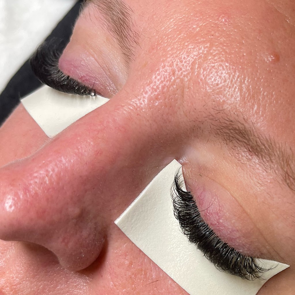 Bella BeautE Lashes & Esthetics 83704