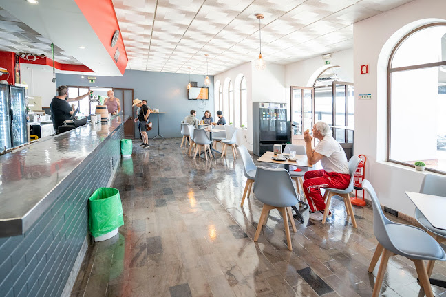 Villa Café. Snack bar - Mira