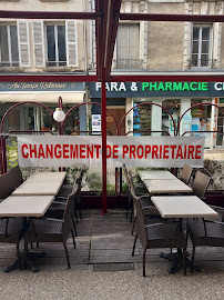 Atmosphère du Restaurant Le Chapeau Rouge à Avallon - n°4