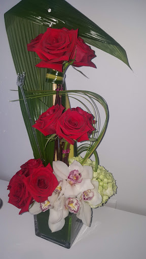 Florist «Aventura Florist», reviews and photos, 20445 Biscayne Blvd, Aventura, FL 33180, USA