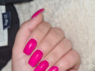 Cutie Nails