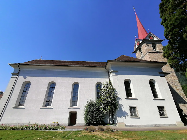 Rezensionen über Pfarrkirche St. Maria in Küssnacht SZ - Kirche