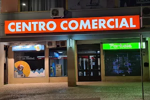 Centro Comercial São Julião image