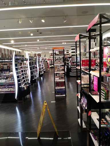 Cosmetics Store «SEPHORA», reviews and photos, 338 W Hillcrest Dr, Thousand Oaks, CA 91360, USA