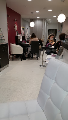 L'onglerie Angoulême à Angoulême
