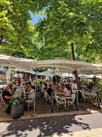 Photos du propriétaire du Restaurant Le Caveau à Marseille - n°17