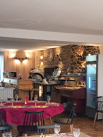 Atmosphère du Restaurant La Vieille Auberge à Matignon - n°6
